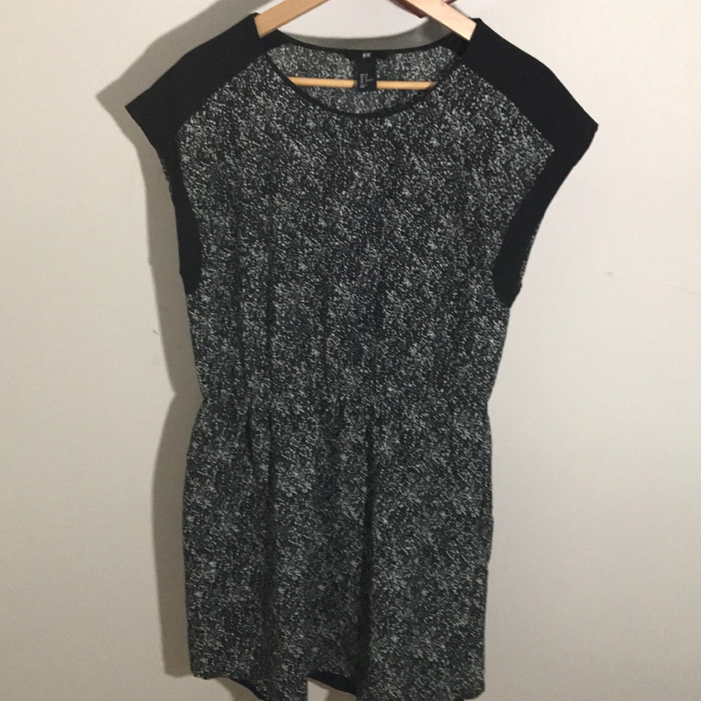 Black and White patterned dress